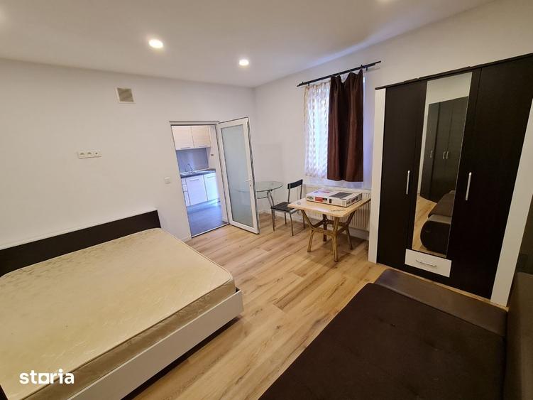 Garsonieră în Central