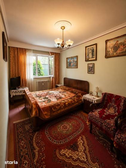 Apartament cu 3 camere decomandat în Central