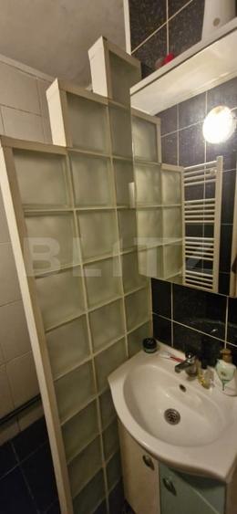 Apartament 2 camere, 31 mp, etaj 3, zona Târgoviște - Micro 9 - 8