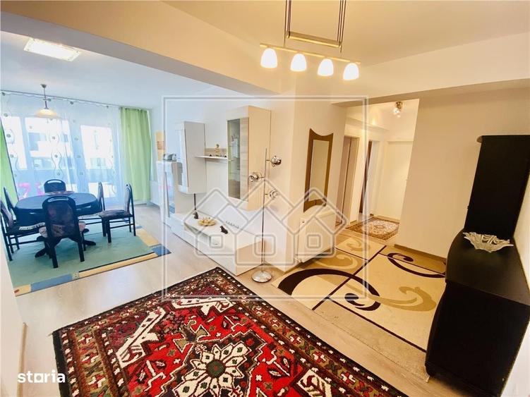 Apartament cu 3 camere, 2 bai si balcon - Zona Turnisor - 3