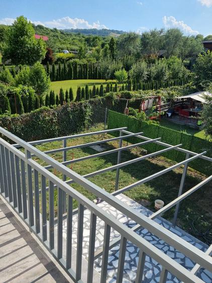 Casă cu 4 camere cu Teren 400 Mp în Dosu Bricii