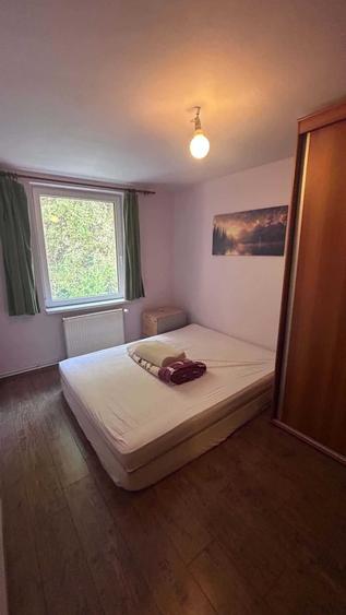 Apartament cu 3 camere decomandat în Drumul Carului