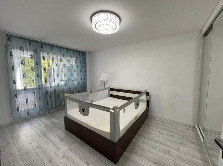 Apartament cu 2 camere decomandat, mobilat în Dristor