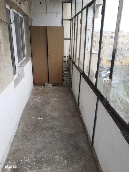 Apartament cu 3 camere decomandat în Dacia