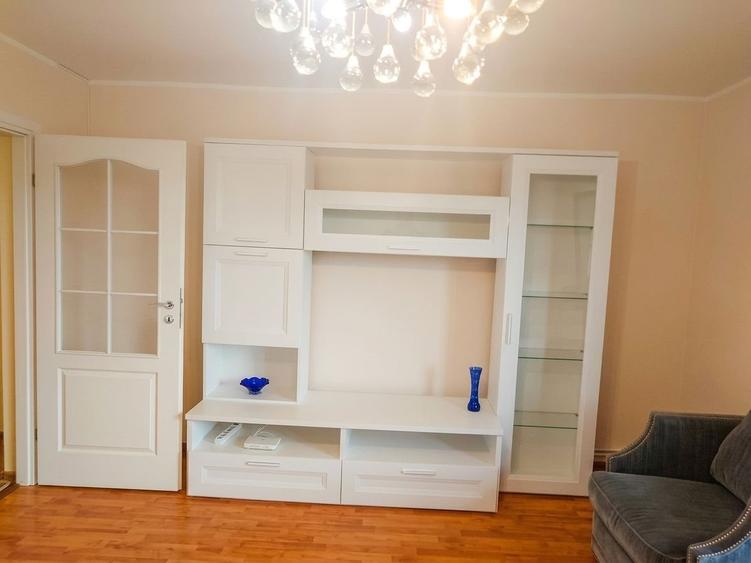 Apartament cu 3 camere în Județean