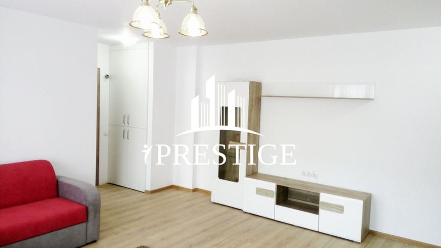 Apartament cu 2 camere semidecomandat, mobilat în Mihai Viteazul