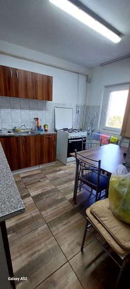 Inchiriez apartament 2 camere - 7