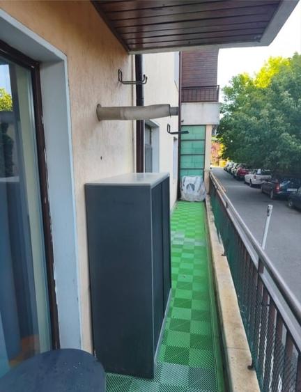Apartament cu 3 camere decomandat, mobilat în Mogoșoaia