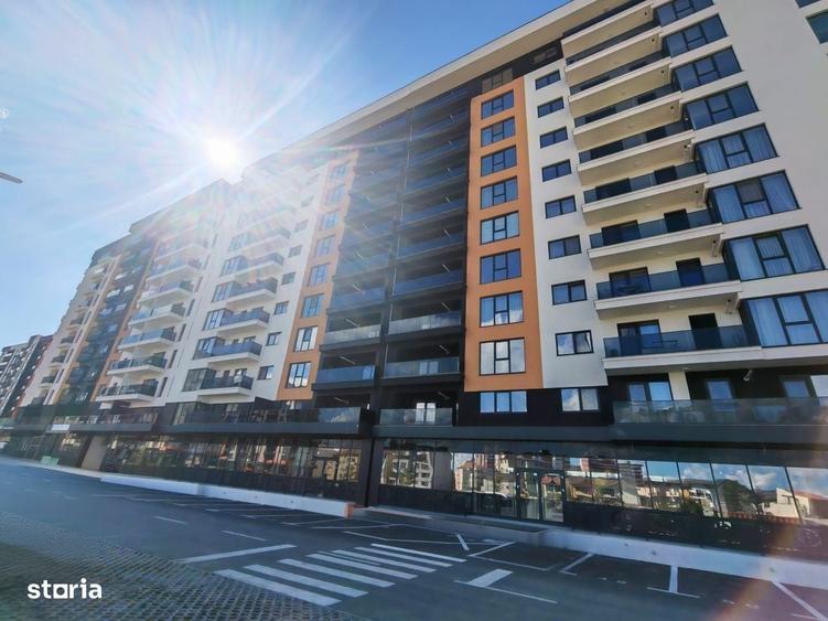 Apartament cu 3 camere decomandat în Energia
