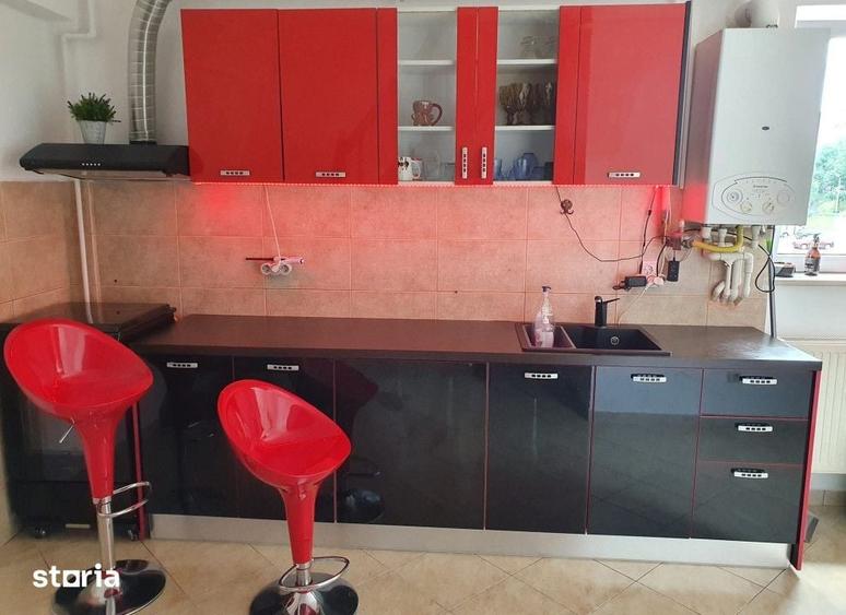 Apartament cu 3 camere în Calea Romanului