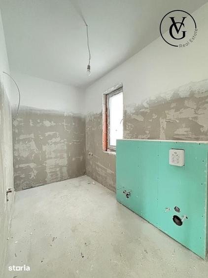 Casă cu 4 camere cu Teren 210 Mp în Merghindeal