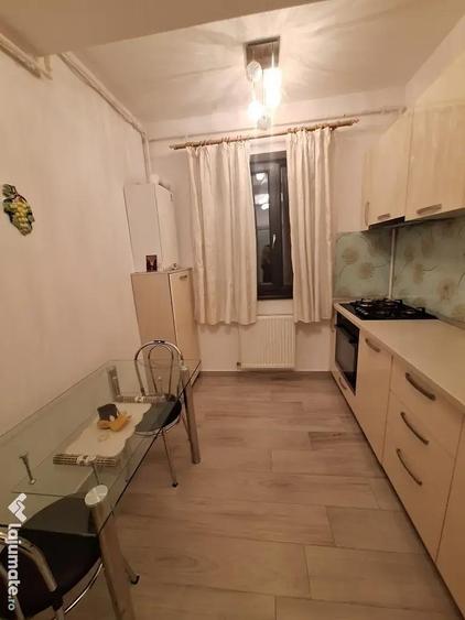 Apartament cu 2 camere decomandat în Lujerului