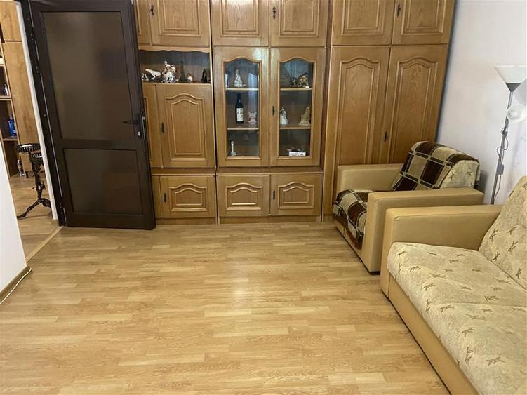 Apartament cu 2 camere decomandat, mobilat în Brăilei