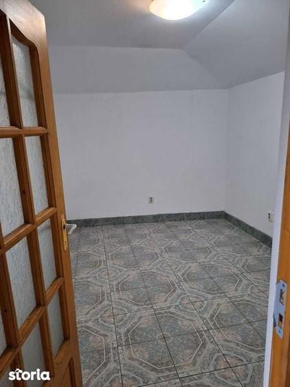 Casă cu 4 camere cu Teren 98 Mp în Dobroești