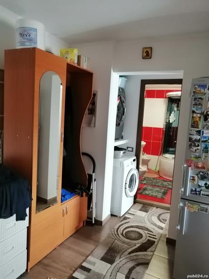 Apartament cu 2 camere decomandat în Pucioasa