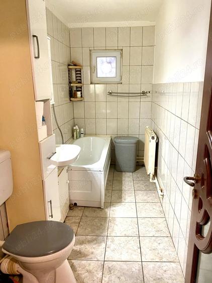Garsonieră decomandată în Aviatori
