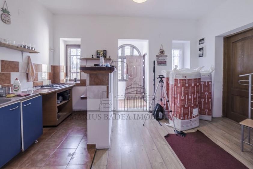Duplex cu 7 camere cu Teren 135 Mp în Timpuri Noi