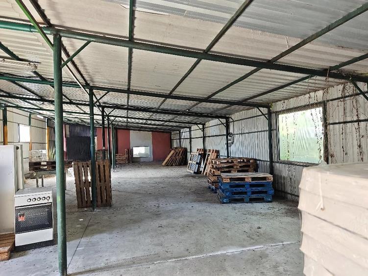 Spațiu comercial, de 1,200 mp, în Central