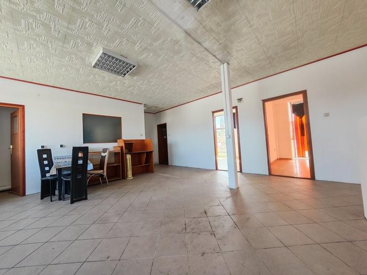 Spațiu comercial, de 164 mp, în Mureșeni