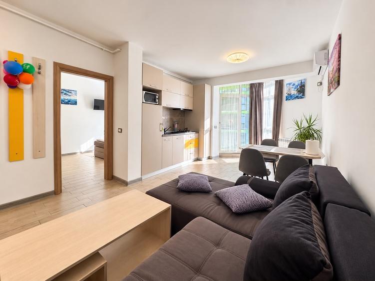 Apartament cu 2 camere semidecomandat, mobilat în Mamaia-Sat