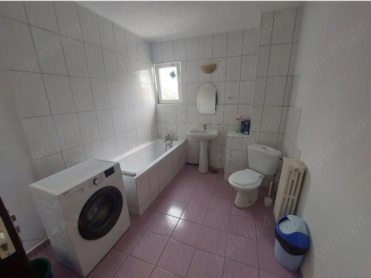Casă cu 1 camere cu Teren 525 Mp în Central