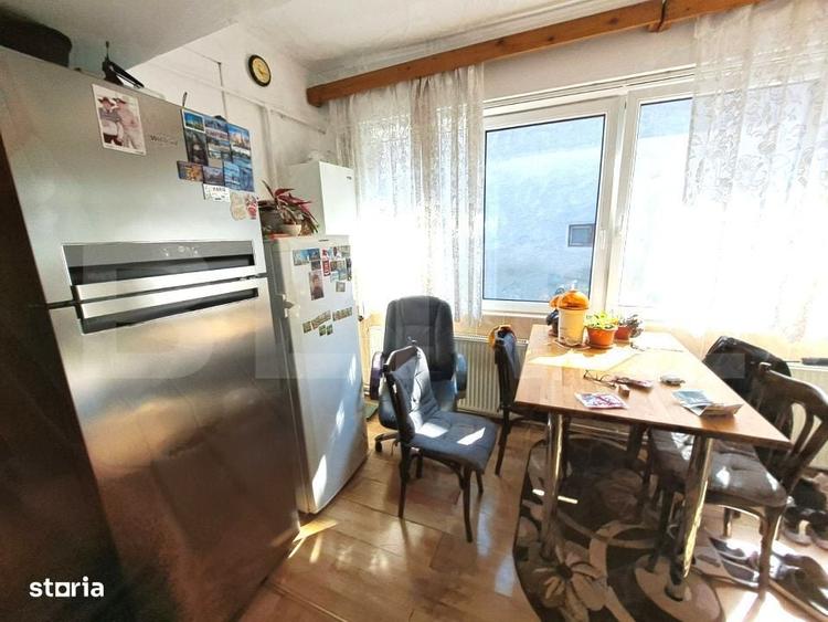 Casă cu 4 camere în Turcheș