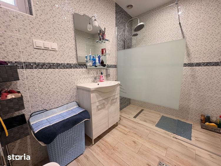 Casă cu 3 camere cu Teren 528 Mp în Central