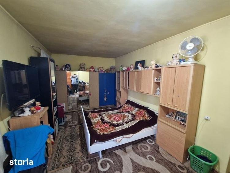 Garsonieră în Șandra