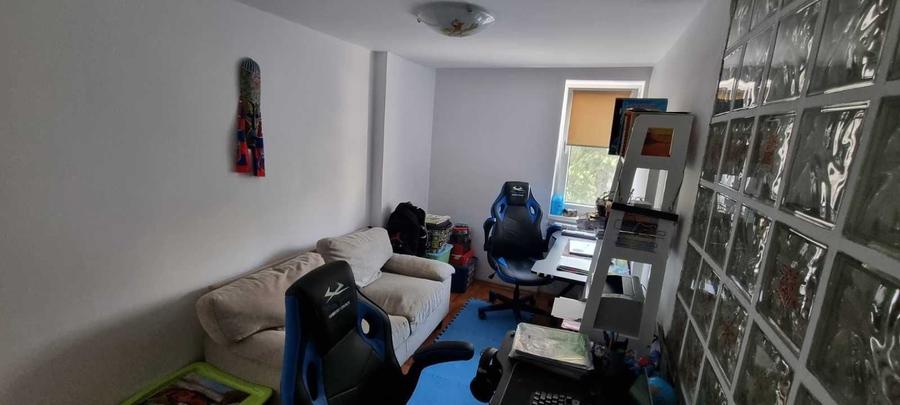 Apartament cu 4 camere decomandat în Ultracentral