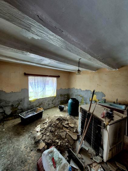 Casă individuală cu 2 camere cu Canalizare în Bunești