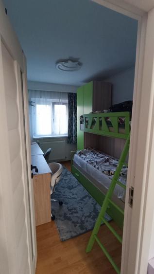 De inchiriat: Apartament 3 Camere , 57 mp utili, ideal pt familie - 2