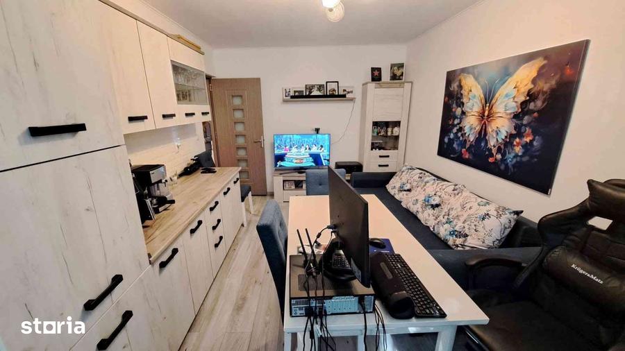 Apartament cu 2 camere decomandat în Central