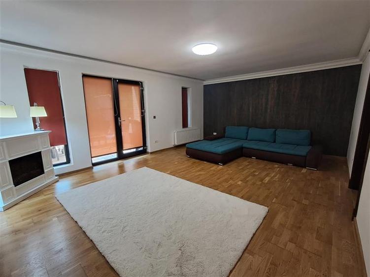 Casă individuală cu 3 camere cu Teren 450 Mp în Aeroport