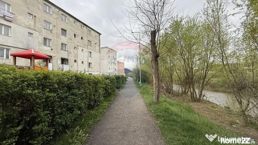 Apartament cu 2 camere semidecomandat în ISR