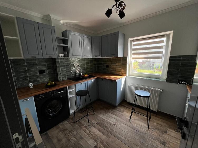 Apartament cu 2 camere decomandat în Florești