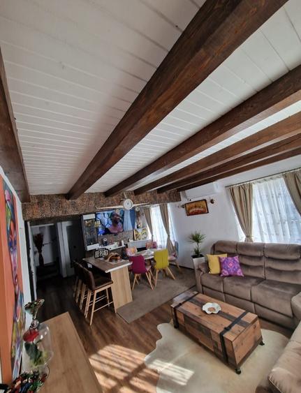 Casă cu 4 camere în Oșorhei