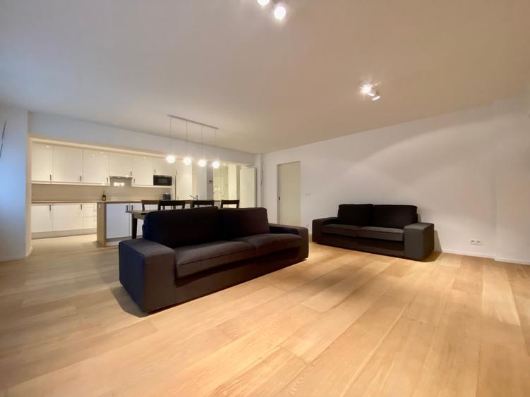 Apartament cu 3 camere decomandat în Nord-Est