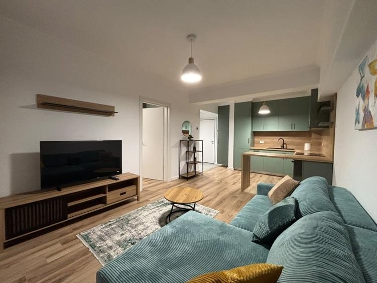 Apartament cu 2 camere semidecomandat, mobilat în Calea Aradului