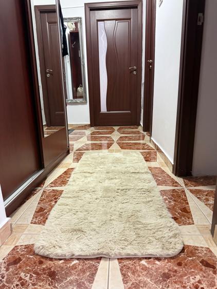 Inchiriez apartament 2 camere - 3