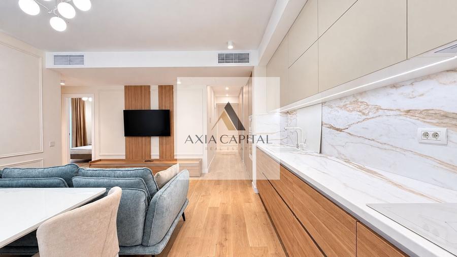 Apartament cu 3 camere decomandat, mobilat în Băneasa