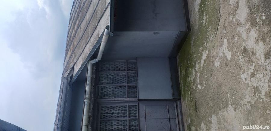 Casă cu 3 camere cu Teren 1700 Mp în Izvoarele