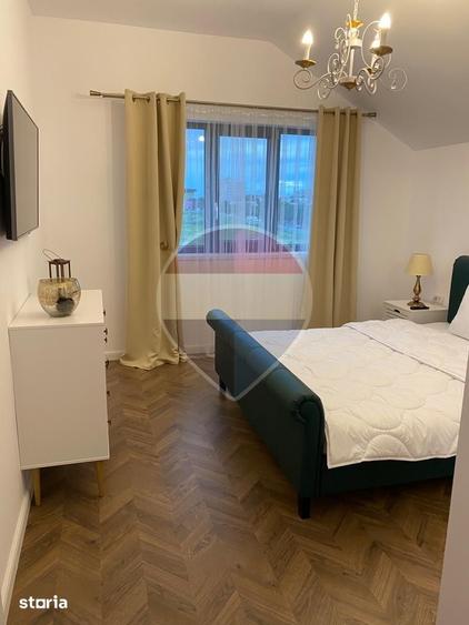 Apartament cu 3 camere, mobilat în Funcționarilor