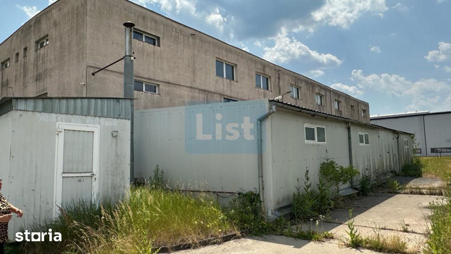 Casă cu Teren 3883 Mp în Central