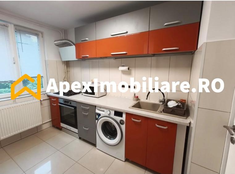 Apartament cu 3 camere semidecomandat, mobilat în Drumul Taberei