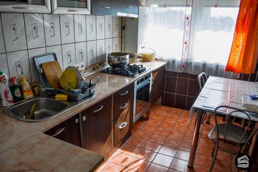 Apartament 3 camere zona Spitalul Judetean - 5