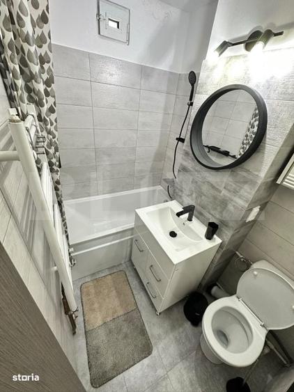 Apartament cu 2 camere semidecomandat în Micro 6