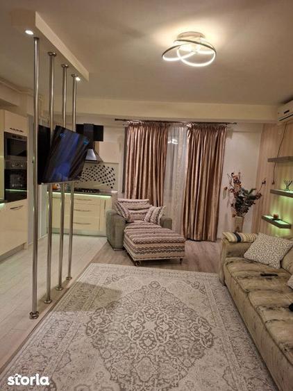 Apartament cu 2 camere decomandat, mobilat în Central