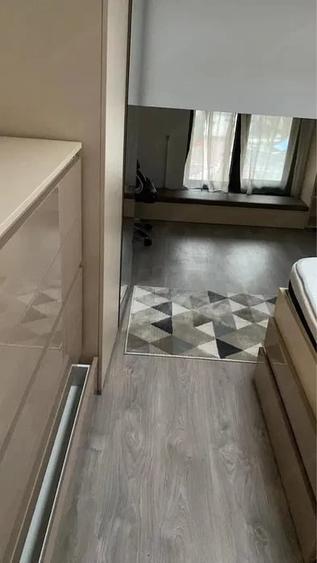 Apartament cu 3 camere decomandat în 1 Mai