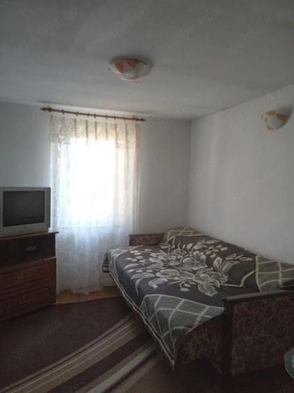 Casă cu 2 camere cu Teren 1000 Mp în Pătulele