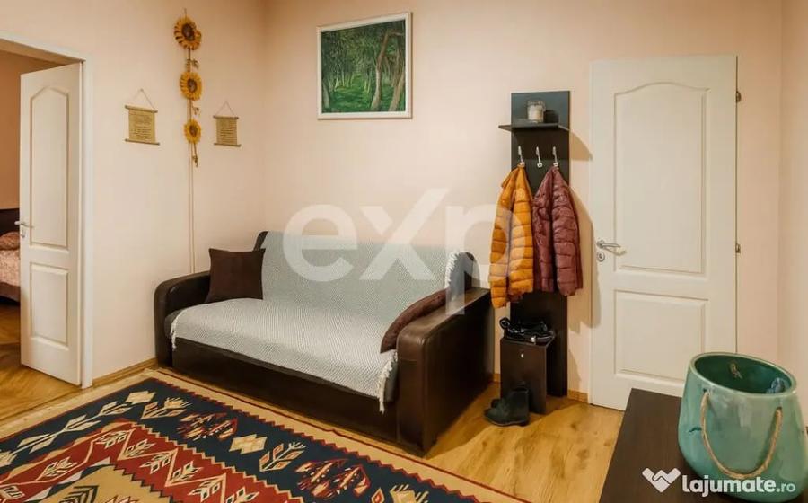 Apartament cu 2 camere semidecomandat în Horea